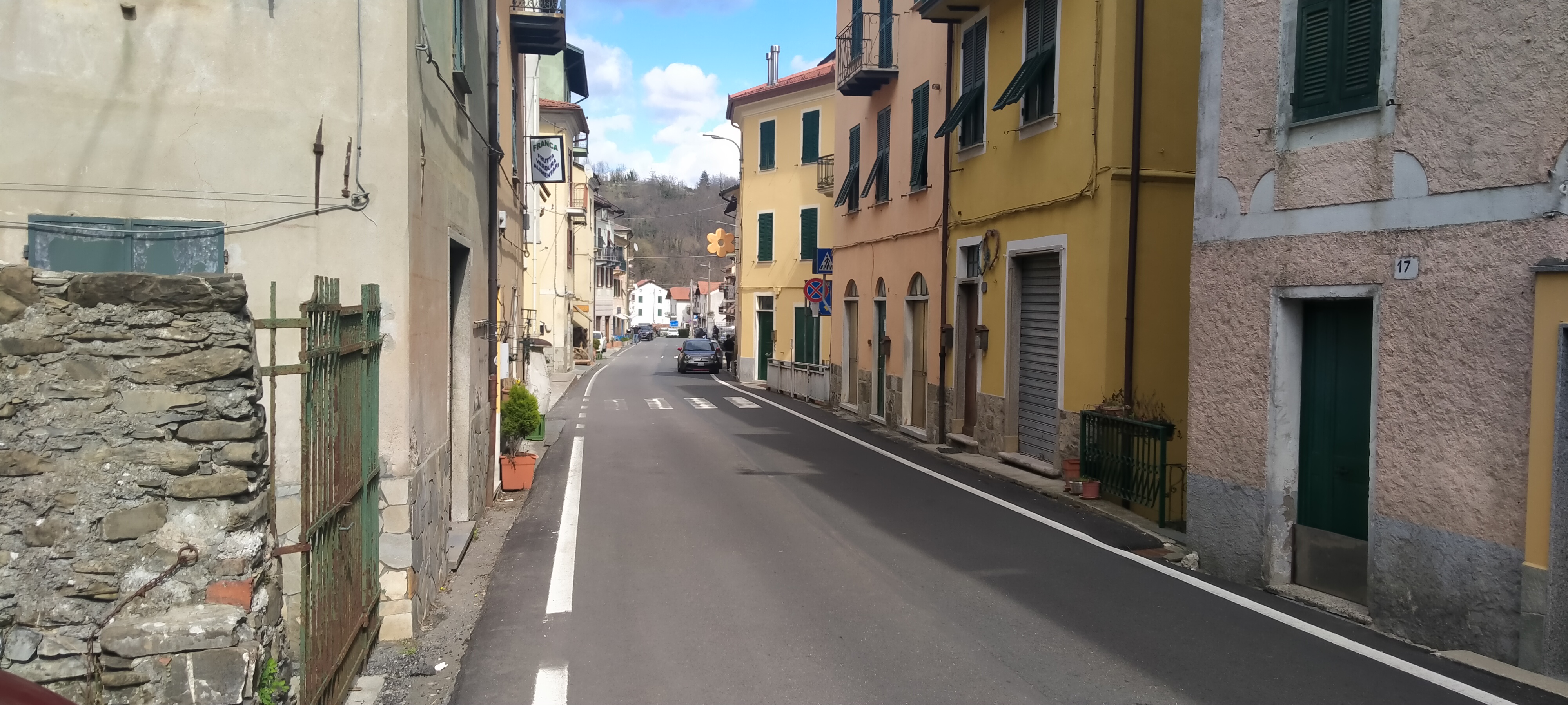 Via G.Barbieri Montebruno