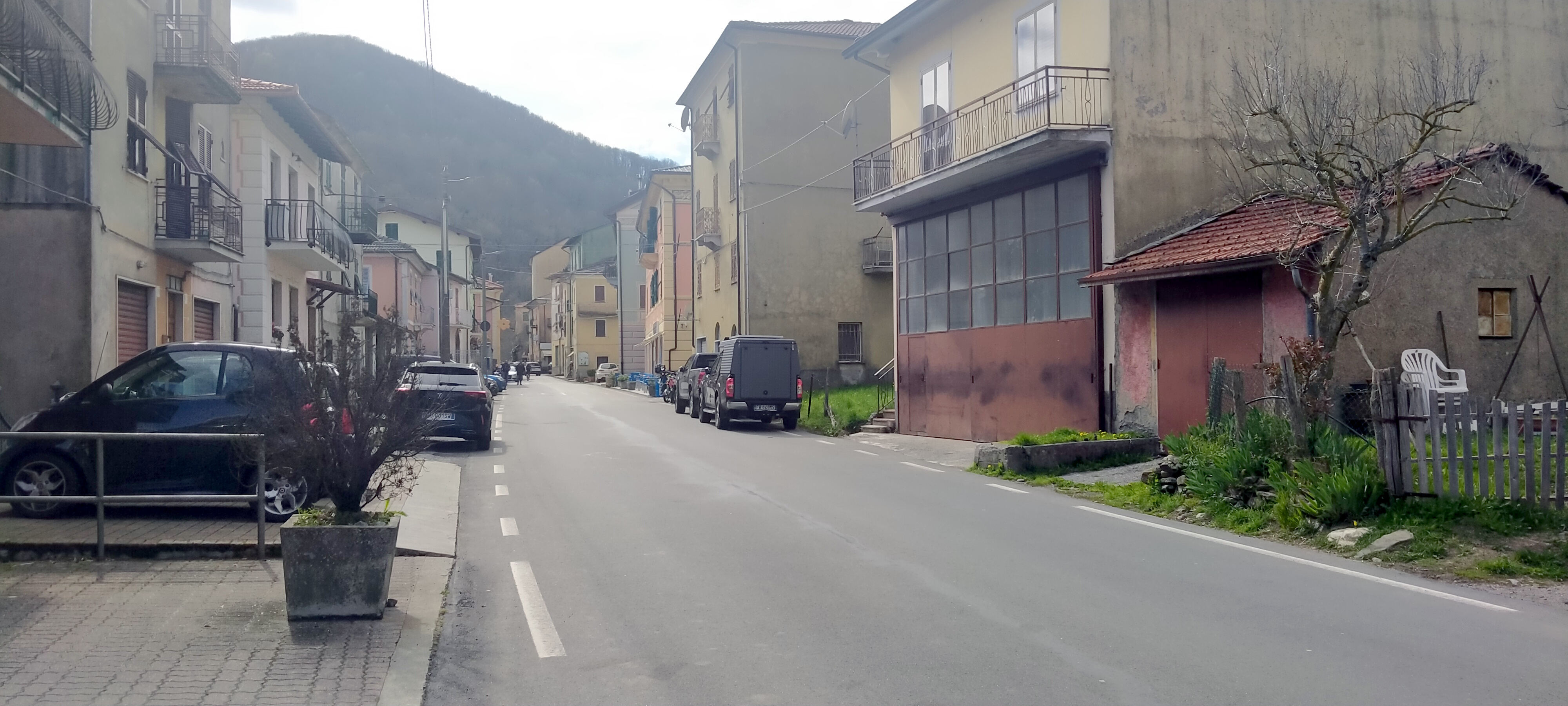 Via G.Barbieri Montebruno